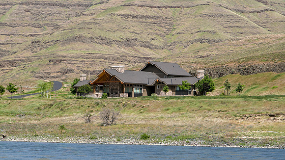 Wednesday (04/29) - Hells Canyon Jet Boat Tour of Snake River