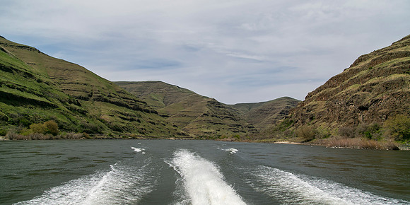 Wednesday (04/29) - Hells Canyon Jet Boat Tour of Snake River