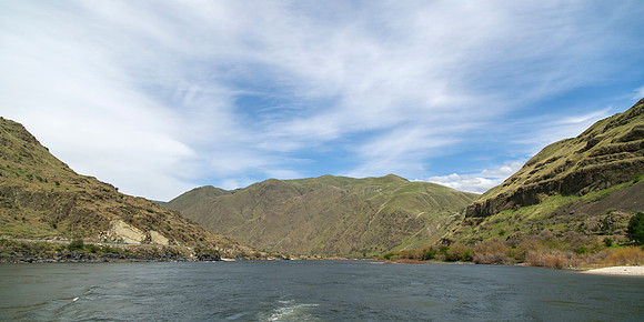Wednesday (04/29) - Hells Canyon Jet Boat Tour of Snake River