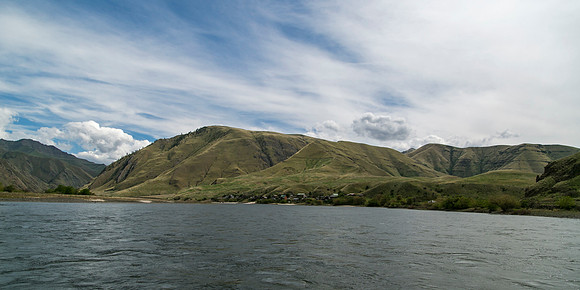 Wednesday (04/29) - Hells Canyon Jet Boat Tour of Snake River