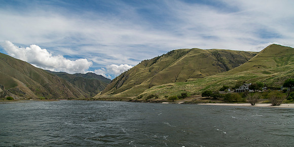 Wednesday (04/29) - Hells Canyon Jet Boat Tour of Snake River