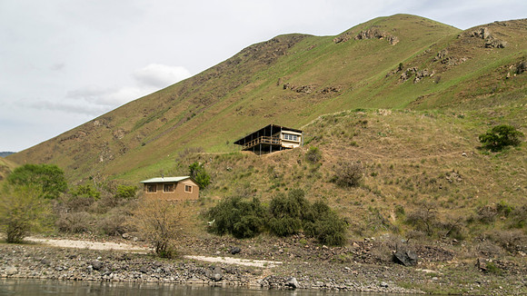 Wednesday (04/29) - Hells Canyon Jet Boat Tour of Snake River