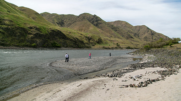 Wednesday (04/29) - Hells Canyon Jet Boat Tour of Snake River