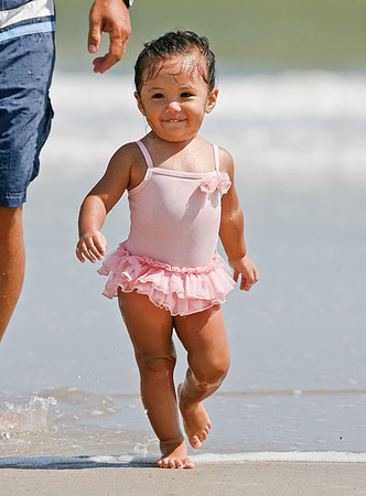 _X8J2818