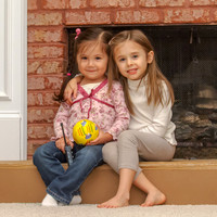 Anneliese & Chloe