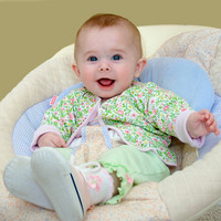 Anneliese (25 Weeks)