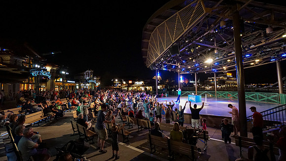 Downtown Disney - Tuesday (02/23)
