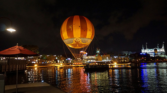 Downtown Disney - Tuesday (02/23)